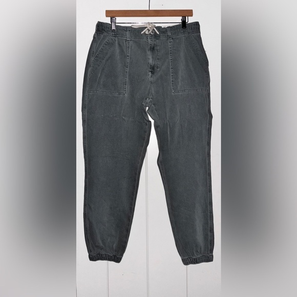American Eagle Tomgirl Stretch Utility Jogger Women 16 L Relaxed Tapered Leg NEW - Picture 1 of 12